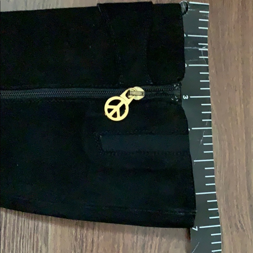 Donald J Pliner made in Italy black suede shoes - Picture 11 of 15